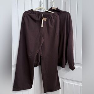 SKIMS EXPRESSO Boyfriend fleece  Pants & Jumpsuit Set